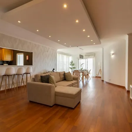 Apartman Spaceful In